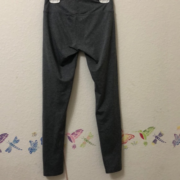 Soft and smooth gray leggings size 10 - Picture 6 of 9